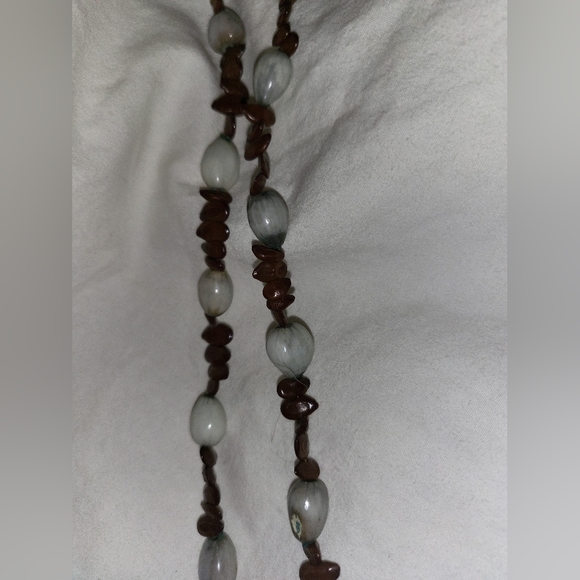 Vintage Seed Necklace - Picture 3 of 3